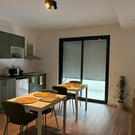 Apartament Bivu *