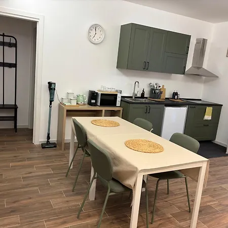 Bivu Apartament Bari
